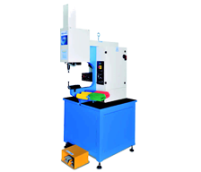 Squeeze riveter 618